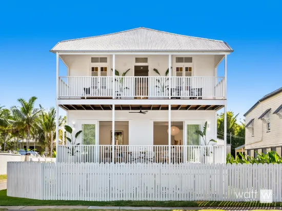190 Flinders Parade, Sandgate, Qld 4017