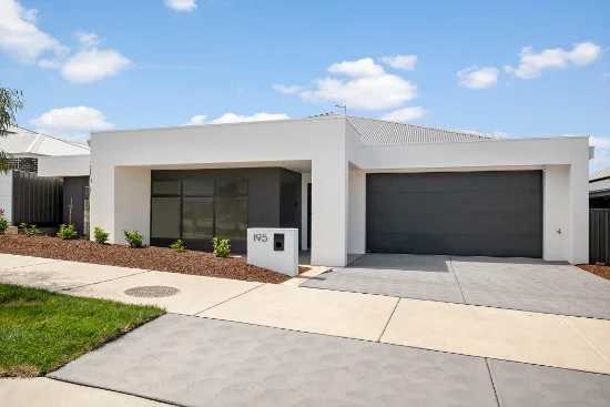 195 Edward Drive, Googong, NSW 2620