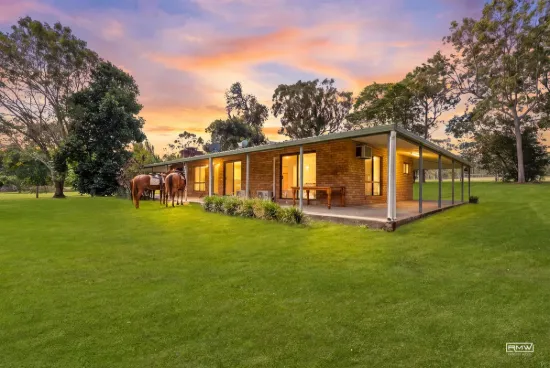 196 Sandy Creek Road, Byfield, Qld 4703