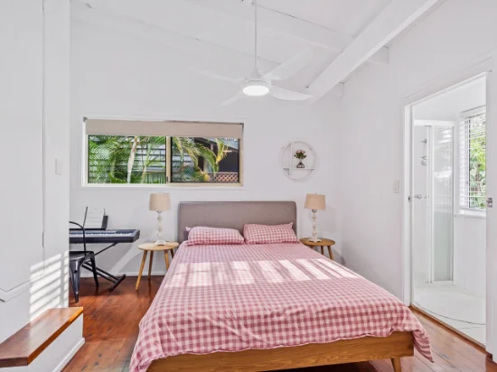 196 West Burleigh Road, Burleigh Heads, Qld 4220-Image