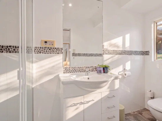 196 West Burleigh Road, Burleigh Heads, Qld 4220-Image