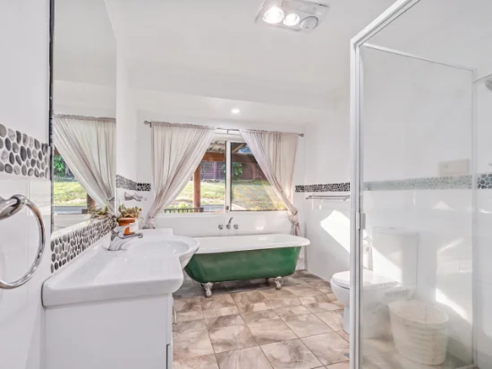 196 West Burleigh Road, Burleigh Heads, Qld 4220-Image
