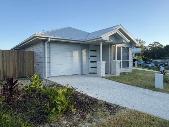 19B Karri St, Burpengary, Qld 4505 - For Rent