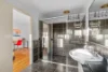 1a/1 Tarcoola Cres, Surfers Paradise, Qld 4217-Image