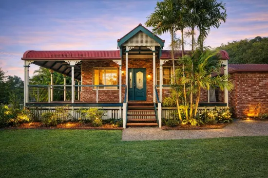 1A Jones Road, Cannonvale, Qld 4802