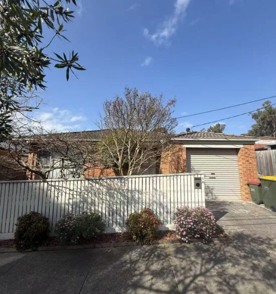 1A Mark Place, Nunawading, Vic 3131