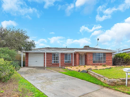 1A Megunya Crescent, Craigmore, SA 5114