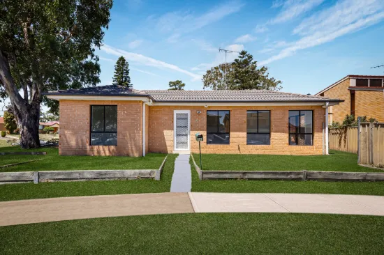 1A Myora Close, Green Valley, NSW 2168