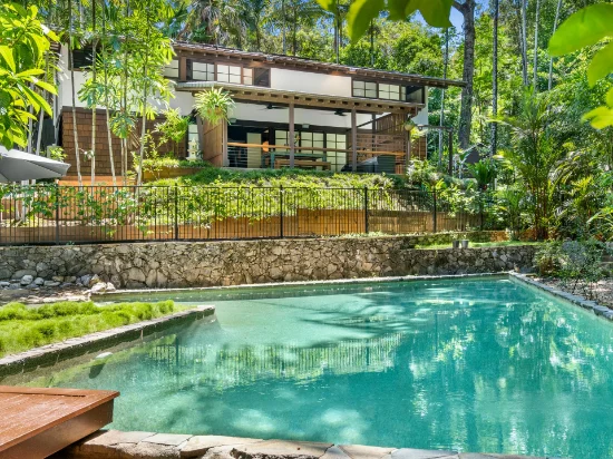 1A Stuart Street, Edge Hill, Qld 4870