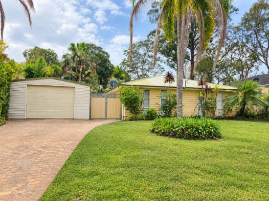 1A Teragalin Drive, Chain Valley Bay NSW 2259 - For Rent