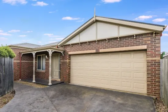 2/1 Dorothy Av, Belmont, Vic 3216