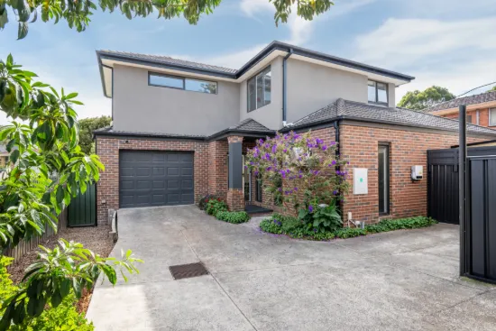 2/1 Mayfield Drive, Mount Waverley, Vic 3149