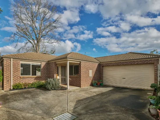 2/10 Rush Street, Warragul, Vic 3820