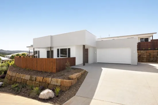 2/11 Northview Place, Woombye, Qld 4559