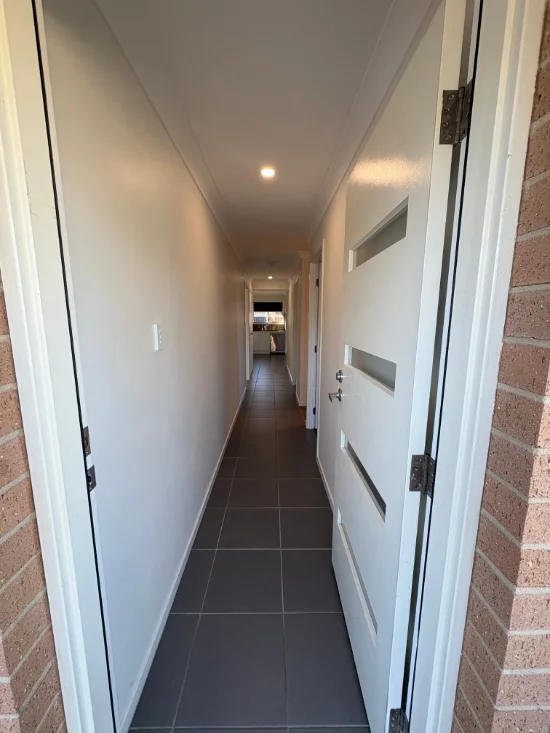 2/11 Riparian Cct, Cessnock, NSW 2325