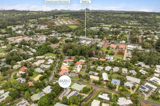 2/11 Sunnyside Court, Maleny, Qld 4552