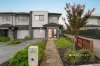 2/11 Sylvanwood Crescent, Narre Warren, Vic 3805