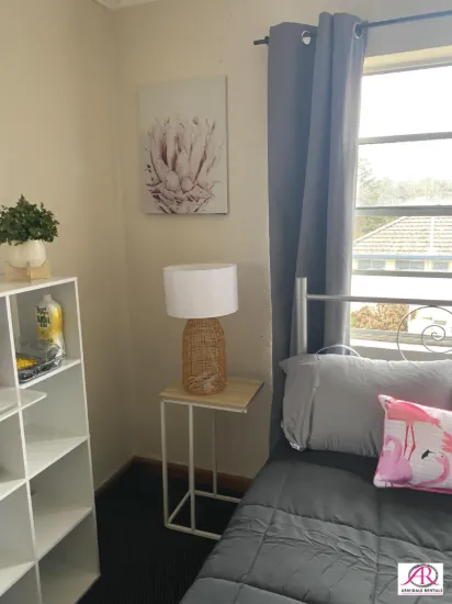 2/114 Handel Street, Armidale, NSW 2350