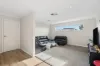 2/12 Hollows Crescent, Lloyd, NSW 2650-Image