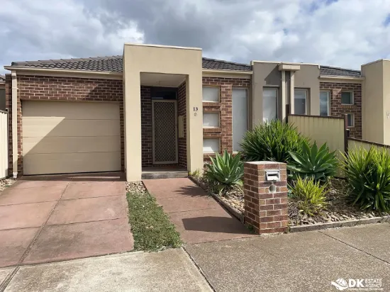2/13 Vanderbilt Avenue, Truganina, Vic 3029