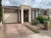 2/13 Vanderbilt Avenue, Truganina, Vic 3029-Image