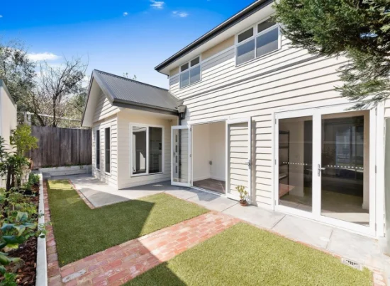 2/132 Separation Street, Northcote, Vic 3070