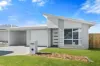 2/14  Kestrel Road, Park Ridge, Qld 4125
