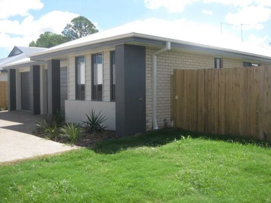 2/14 Pendragon Street, Raceview, Qld 4305