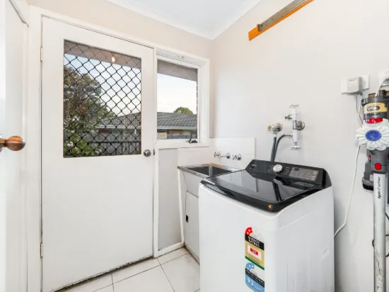 2/15 Tucker Street, Cranbourne, Vic 3977-Image
