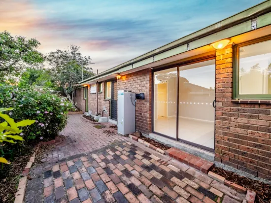 2/15 Tucker Street, Cranbourne, Vic 3977-Image
