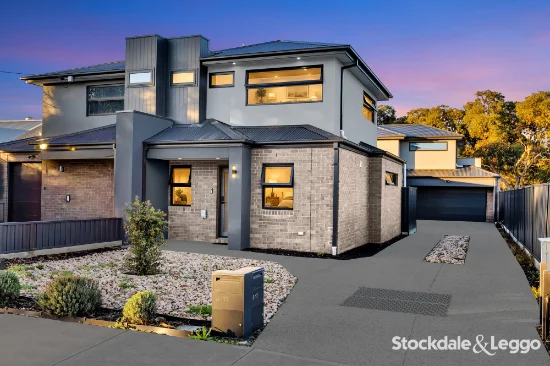 2/17 Eaton Parade, Laverton, Vic 3028