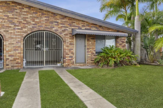 2/175 German Street, Norman Gardens, Qld 4701
