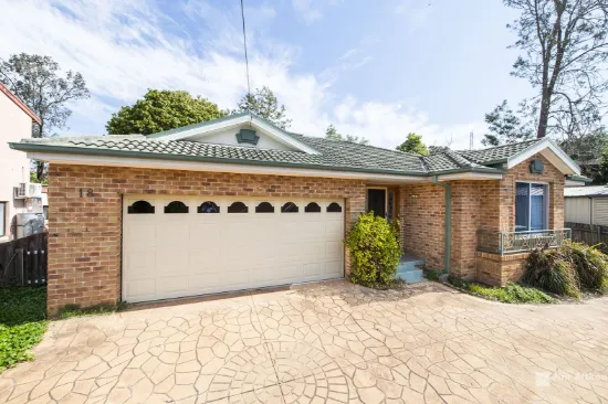 2/18 Balaclava Road, Emu Heights, NSW 2750
