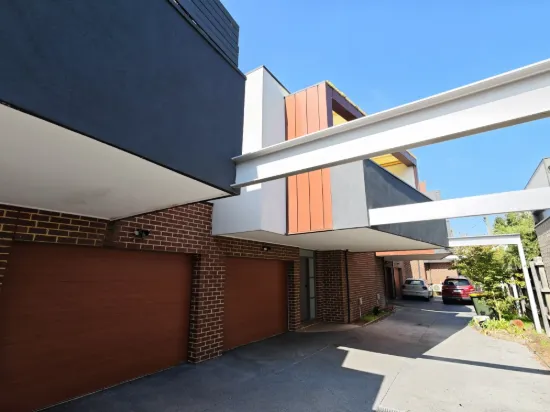2/180 Bell Street,, Coburg, Vic 3058