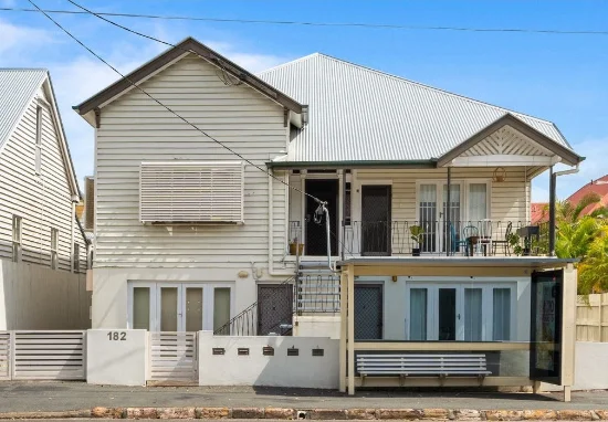 2/182 Petrie Terrace, Petrie Terrace, Qld 4000