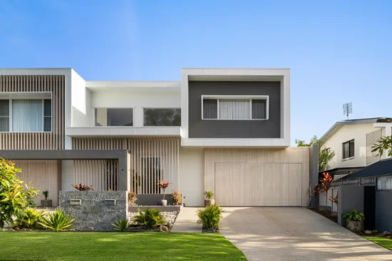 2/19 Broadsea Avenue, Maroochydore, Qld 4558 - For Sale