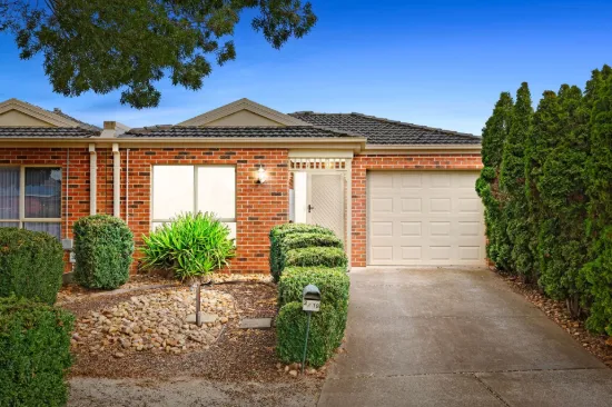 2/19 Cootamundra Court, Werribee, Vic 3030