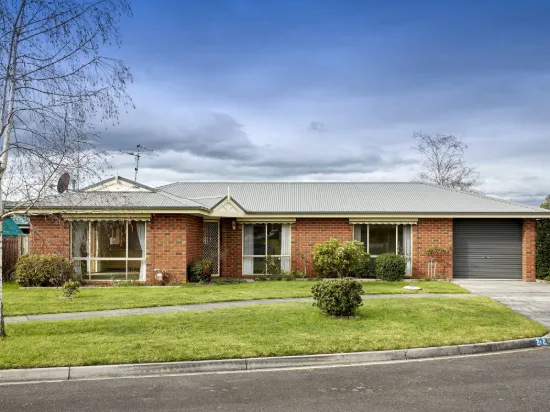 2/2 Janette Close, Warragul, Vic 3820