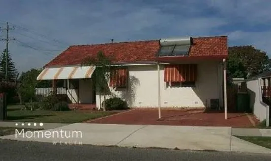 2/2 McManus St, Wilson, WA 6107