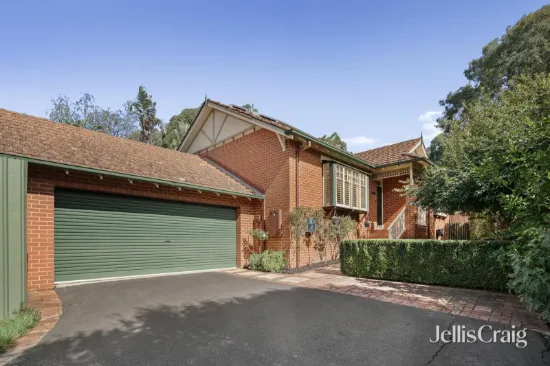 2/20 Scenic Avenue, Ringwood East, Vic 3135