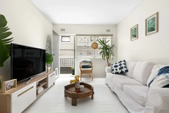 2/205 Beach Street, Coogee, NSW 2034