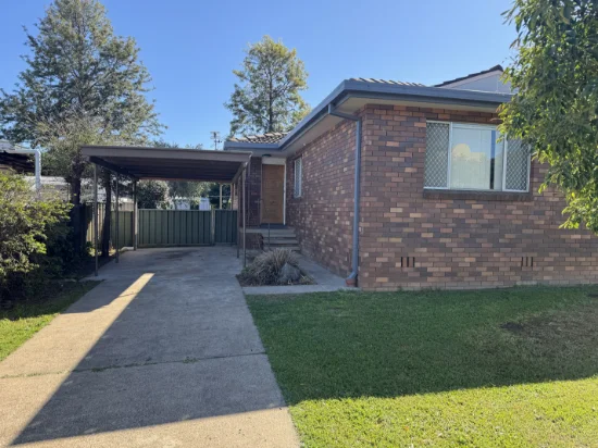 2/206 Johnston St, North Tamworth, NSW 2340