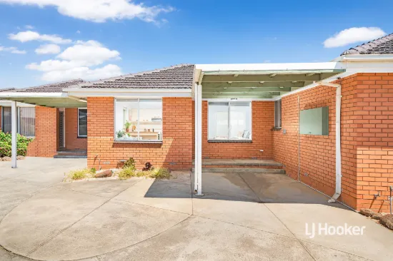 2/21 Beamish Street, Werribee, Vic 3030