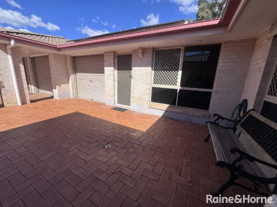 2/21 Martin Place, Kingaroy, Qld 4610