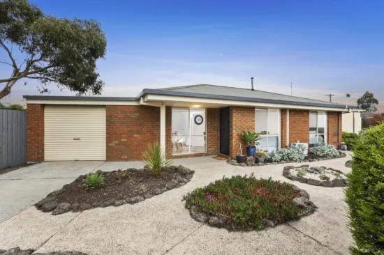 2/23 Dalyston St, Grovedale, Vic 3216