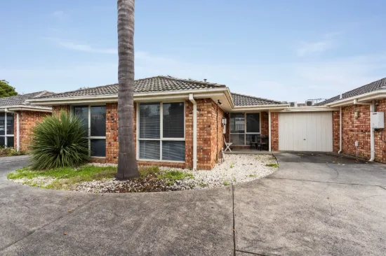 2/23 William Street, Cranbourne, Vic 3977