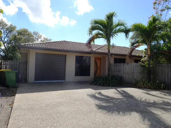 2/24 Eva Parade, Glenella, Qld 4740