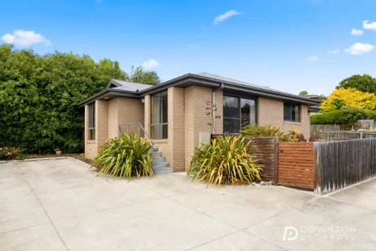 2/25 Baltonsborough Rd, Austins Ferry, Tas 7011