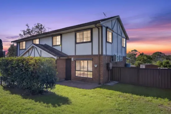 2/25 Porter Street, Minto, NSW 2566