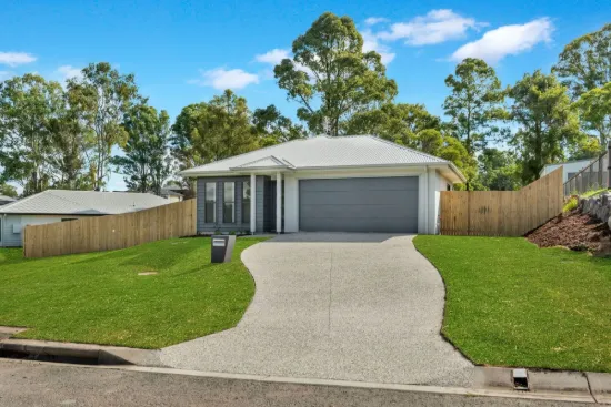 2/26 Eagle Hawk Drive, Southside QLD 4570-Image